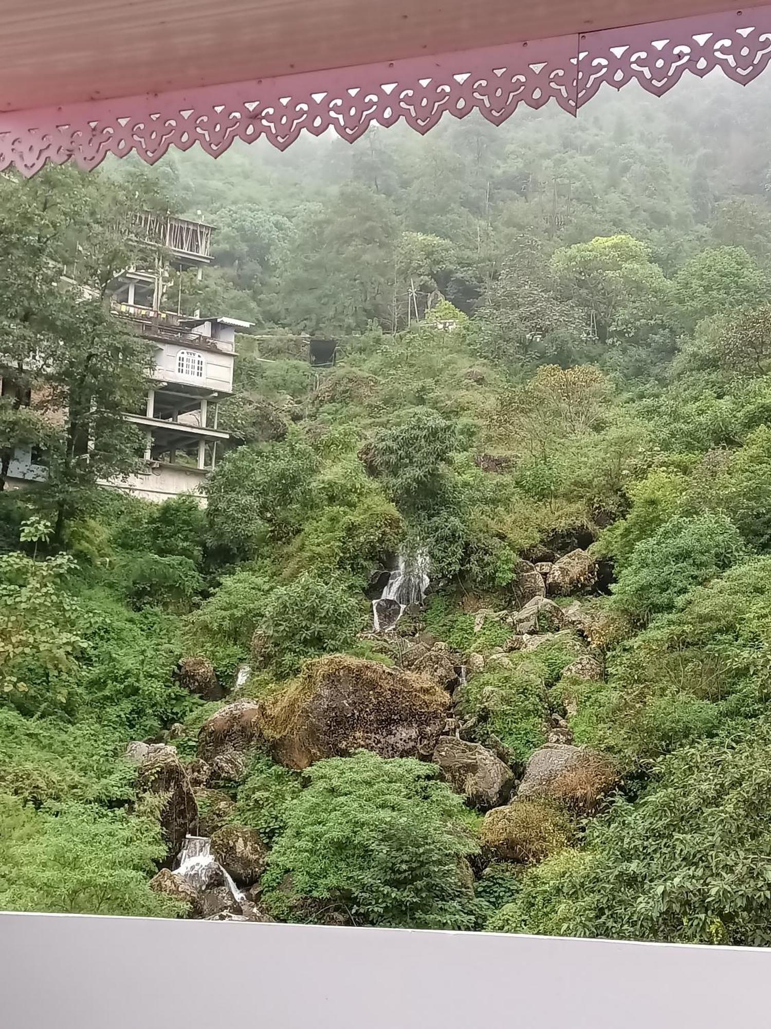 Hotel Karma Kastle 강토크 객실 사진